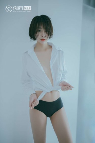 极品美女粉嫩鲍求安慰